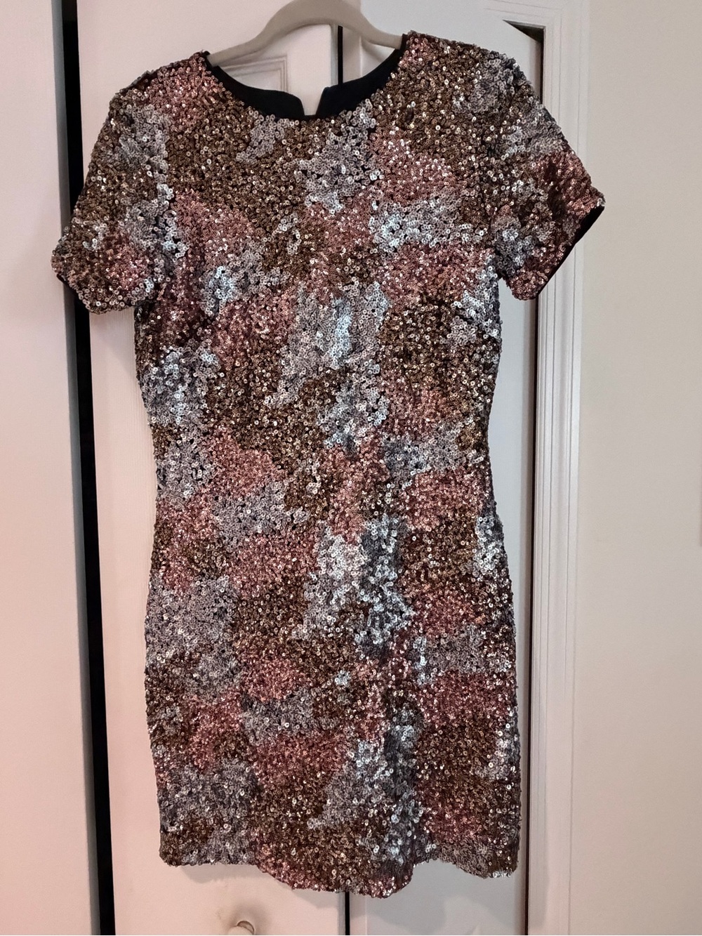 Sequin Short Sleeve Cocktail Dress in Rose Gold & Silver